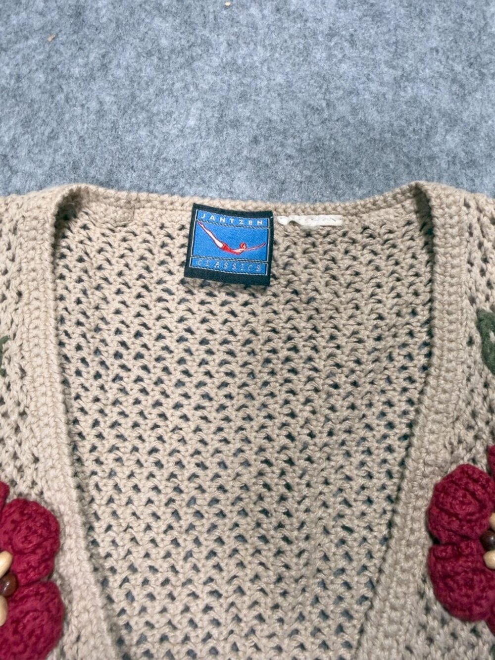 Cottagecore Floral Crochet Knit Sweater Vest Beige Button Front Boho Grannycore - Picture 3 of 7